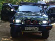 Nissan D21 1989 Crew Cab