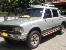 Nissan D21 1981 SUV