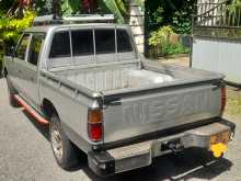 https://riyasewana.com/uploads/nissan-d21-datson-1981-2721172512373.jpg