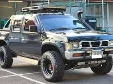 Nissan D21 Embossed Body 1992 Pickup