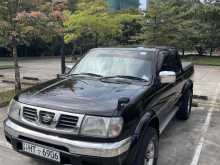 Nissan D22 1998 SUV