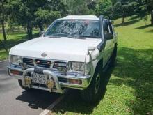 Nissan D27 1988 Pickup