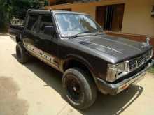 Nissan Datsan 720 4WD Double Cab 1985 Pickup