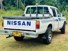 https://riyasewana.com/uploads/nissan-datsun-720-202103424832.jpg