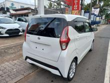 https://riyasewana.com/uploads/nissan-dayz-201733406206.jpg