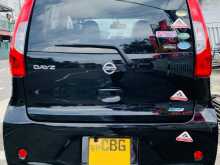 https://riyasewana.com/uploads/nissan-dayz-31120623692.jpg