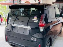 https://riyasewana.com/uploads/nissan-dayz-highway-201000576864.jpg