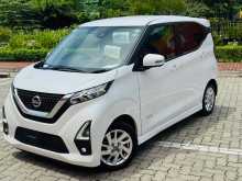 https://riyasewana.com/uploads/nissan-dayz-highway-2023-1618182012953.jpg
