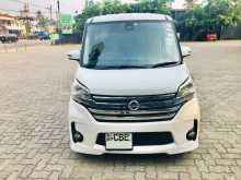 https://riyasewana.com/uploads/nissan-dayz-roox-3124117282.jpg