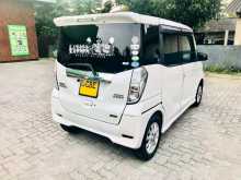 https://riyasewana.com/uploads/nissan-dayz-roox-3124117524.jpg