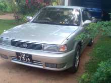 Nissan Doctor Sunny FB13 Anniversary 1993 Car