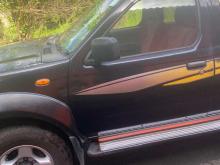 https://riyasewana.com/uploads/nissan-double-111333276795.jpg