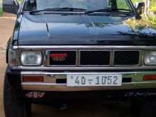Nissan Double Cab 1983 Pickup