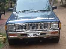 Nissan Double Cab 1985 Pickup