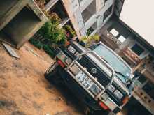 Nissan Double Cab 1983 Pickup