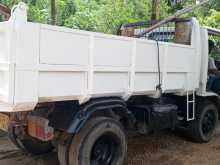 https://riyasewana.com/uploads/nissan-dump-truck-2001-1322020612362.jpg