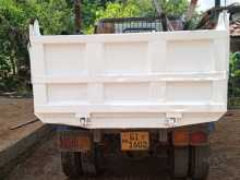 https://riyasewana.com/uploads/nissan-dump-truck-2001-1322020612974.jpg