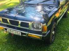 Nissan Datsun SD22 1983 Pickup