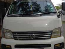 Nissan DZV PE25 2002 Van
