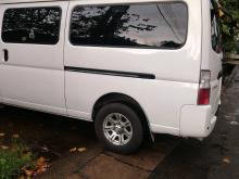 Nissan E25 2003 Van