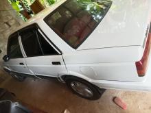 Nissan E-HB17Sunny 1990 Car