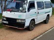 Nissan E24 1997 Van