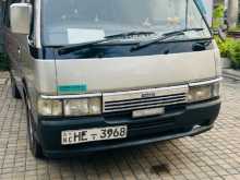 Nissan E24 1997 Van