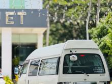 Nissan E24 Caravan 1997 Van