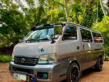 Nissan E25 2004 Van
