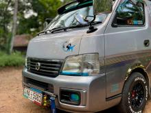 Nissan E25 2004 Van