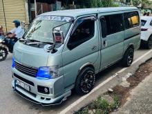 Nissan E25 2003 Van
