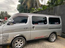 Nissan E25 2007 Van