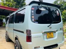 Nissan E25 2003 Van