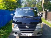 Nissan E25 2006 Van