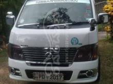 Nissan E25 2007 Van