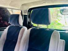 Nissan E25 2007 Van