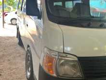 Nissan E25 2007 Van