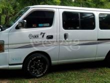 Nissan E25 2007 Van