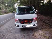 Nissan E25 2008 Van