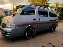 Nissan E25 2007 Van