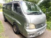 Nissan E25 BOX 2002 Van