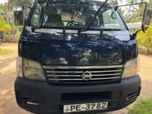 Nissan E25 BOX 2003 Van