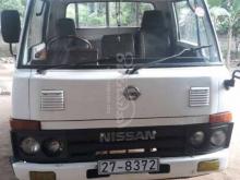 Nissan Nissan 1980 Lorry