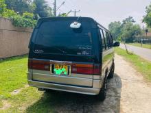 Nissan Caravan 2005 Van