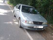 Nissan EX Saloon 2000 Car