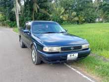 Nissan Dokter Sunny SB13 1993 Car