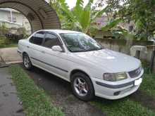 Nissan FB15 Ex Saloon 2000 Car