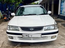 Nissan FB15 2000 Car