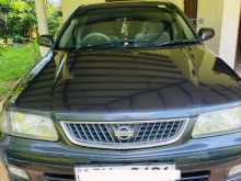 Nissan FB15 Ex Saloon 2000 Car