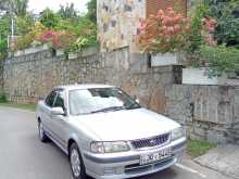 Nissan FB15 Ex Saloon 2001 Car